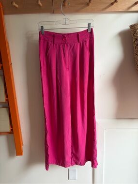 Line & Dot Fuchsia Maxi Skirt with Button-Front Waist